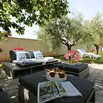 Besonderes Mit Pool, Babybett, Garten, Grill, Kinderspielplatz, Parkplatz * Porec